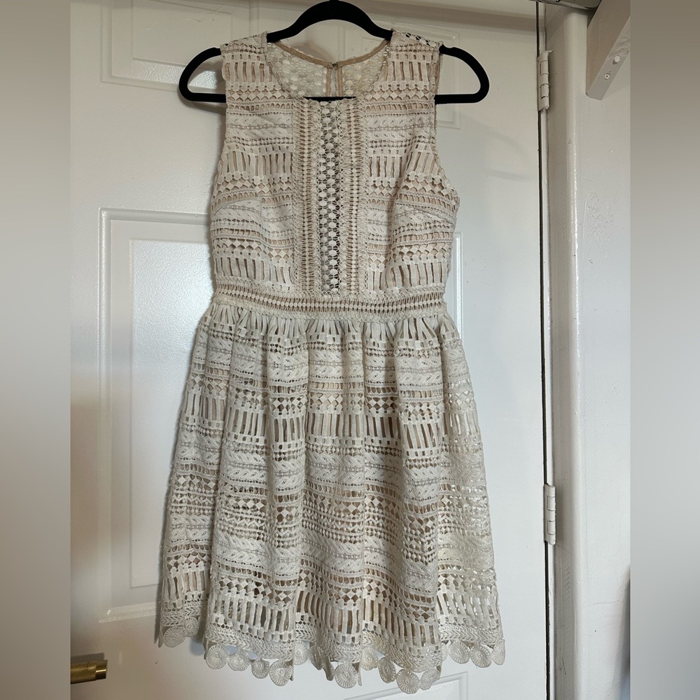Elegant Cream Lace Dress